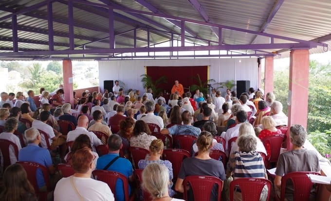 Satsang Swami Atmananda Udasin Tiruvannamalai